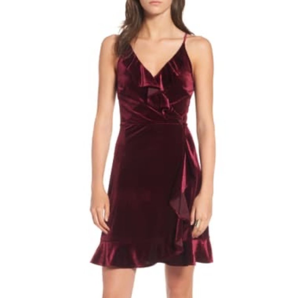 BNWT Soprano velvet wrap dress burgundy maroon
